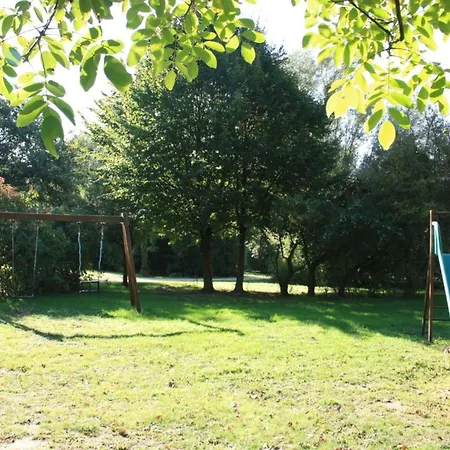 Camping Mobil-home Accueillant Animaux - 8 Pers. - Api-1-52-2431 *